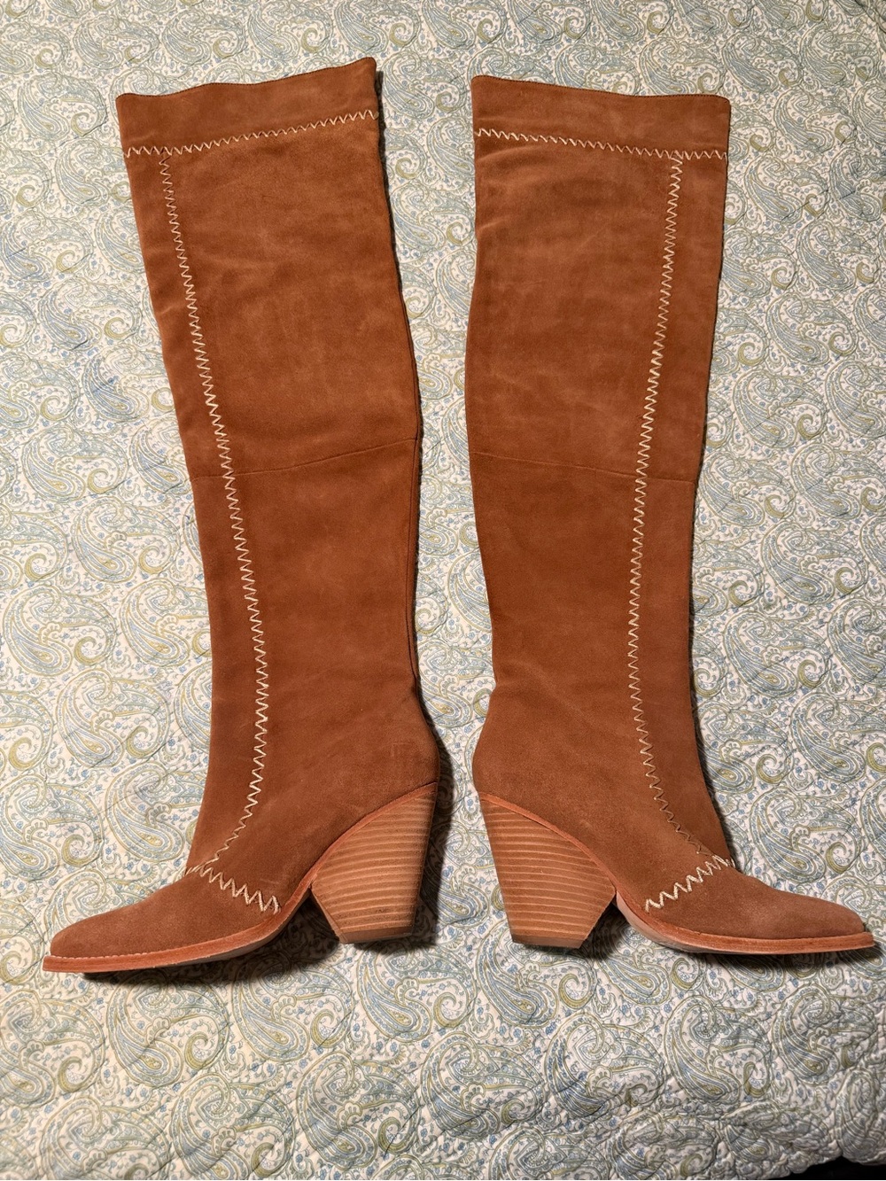 ✨Spell and the Gypsy✨ Zephyr Over the Knee boots - Picture 7 of 8